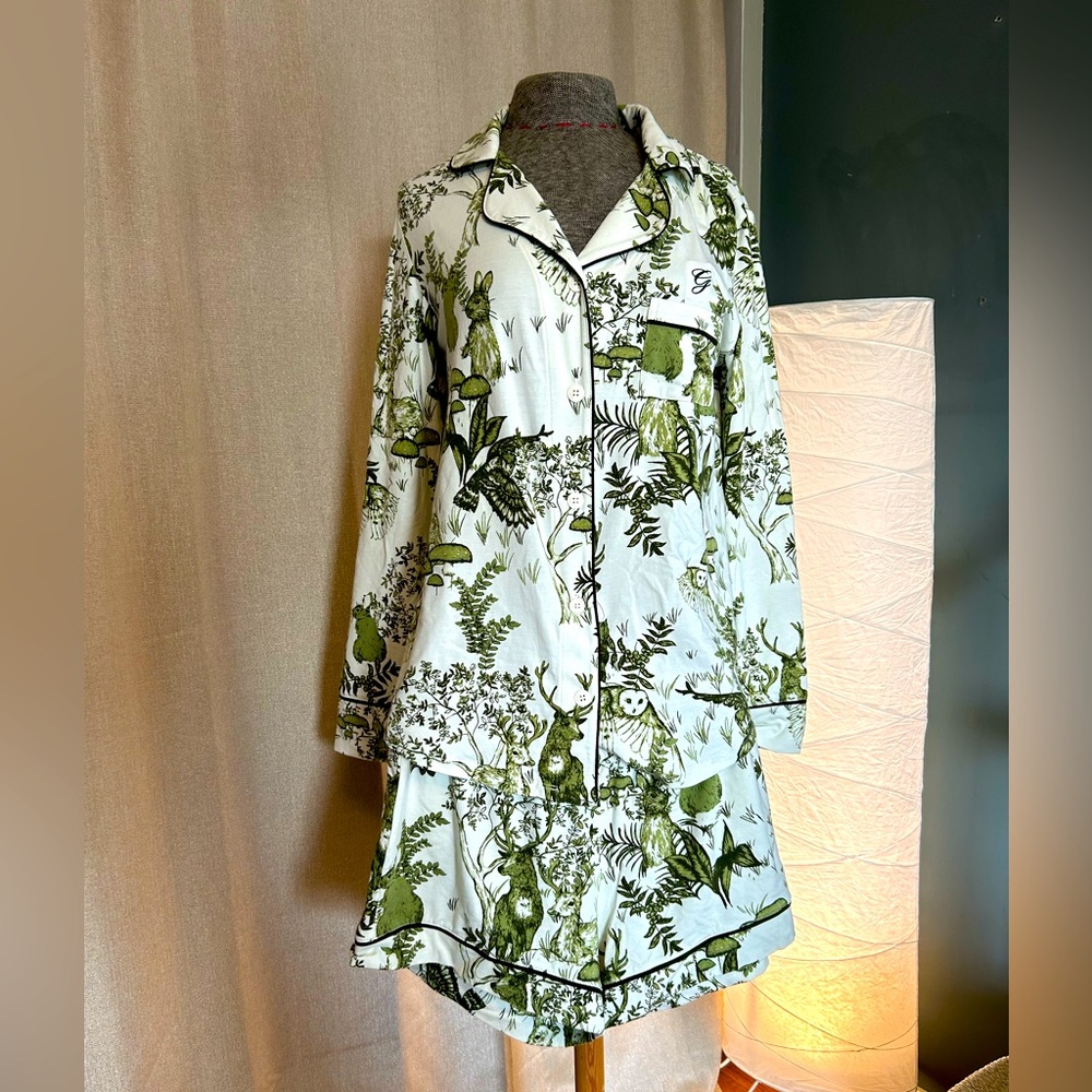 Pajamas by The Cats Pajamas with Greenbrier Resort logo- NWT